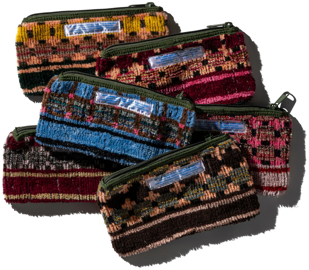 PUEBCO Truck Seat Fabric Pouches aus gemustertem LKW-Sitzbezugsstoff