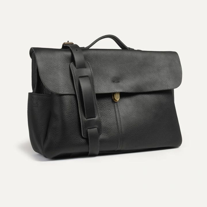 Leder Satchel Tasche mit charakteristischem Verschluss