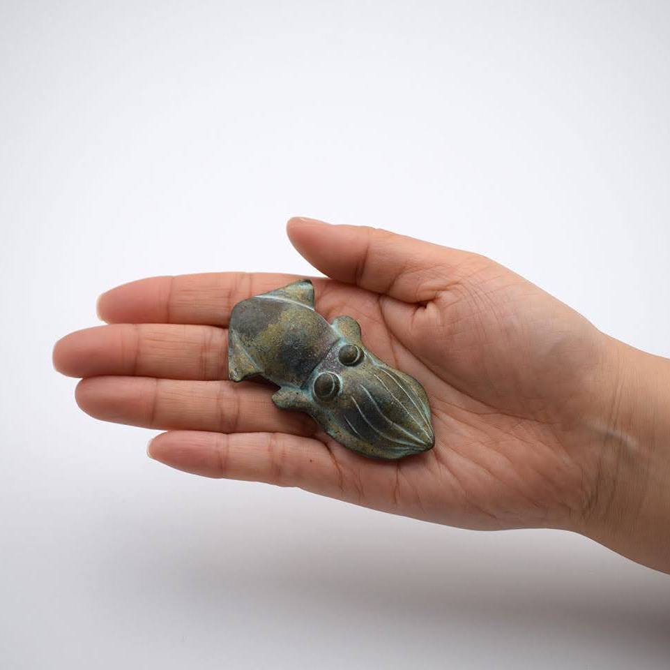 Ika Paperweight