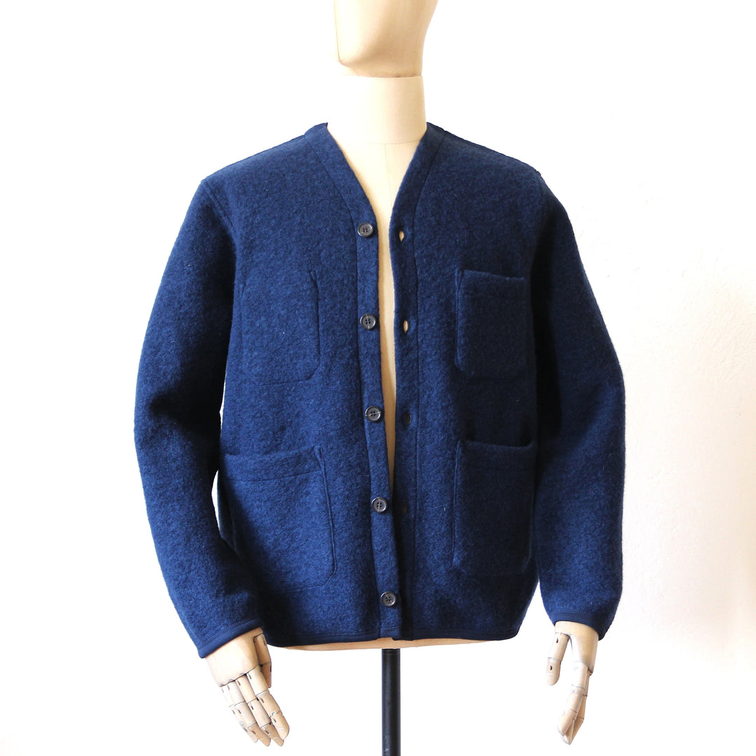 Universal Works Wool Fleece Cardigan aus Wollmischung mit Knopfleiste und aufgesetzten Taschen