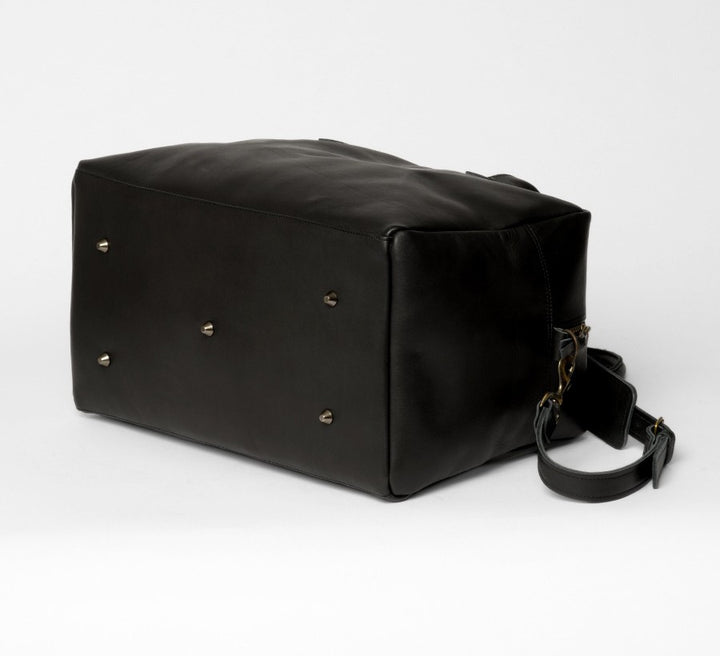 Leather Weekend Bag in Black