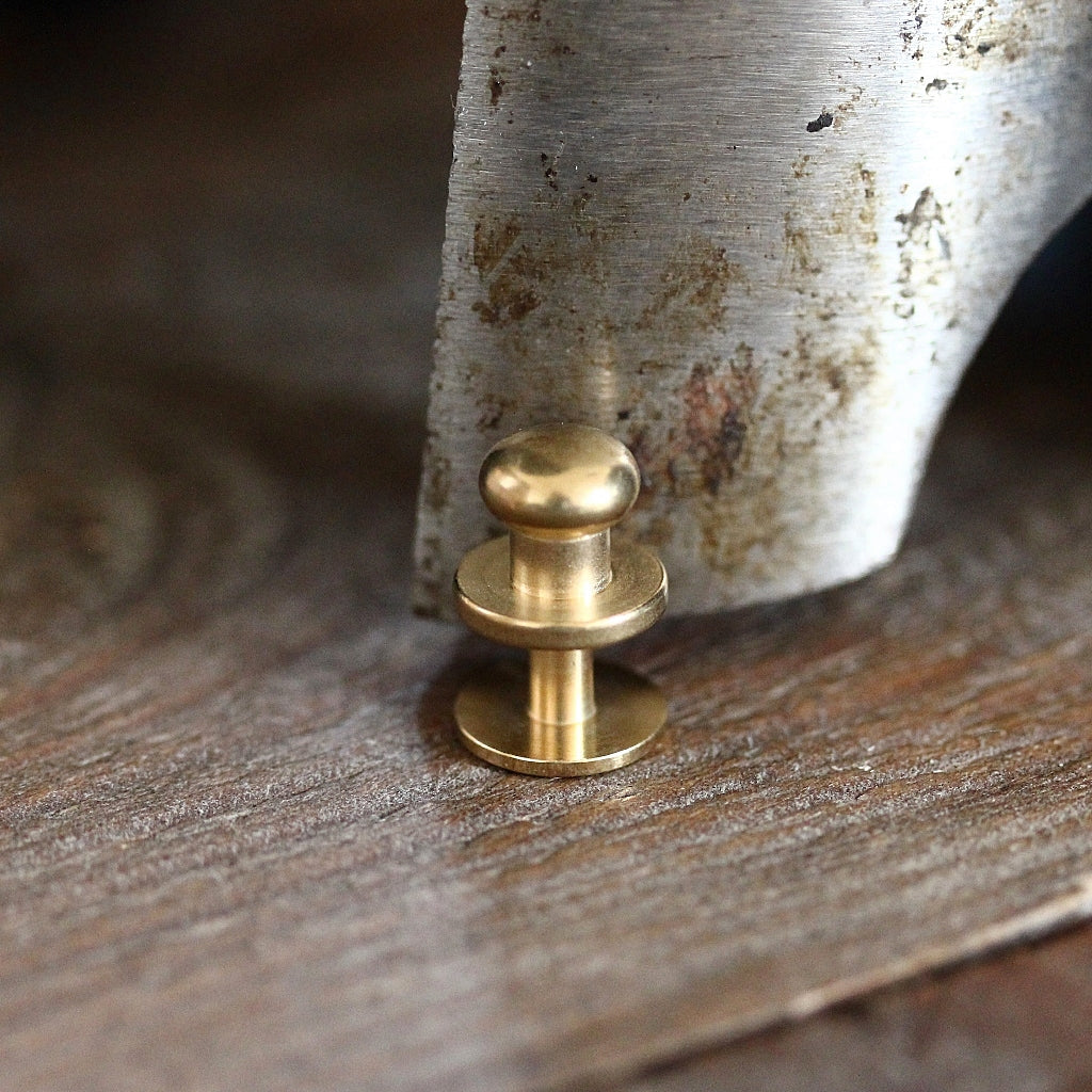Button Stud Rivet | Smoky Sumi´s Store | Peter Fields