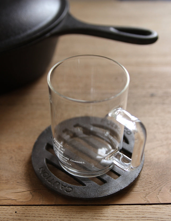 Dessous de plat circulaire en fer