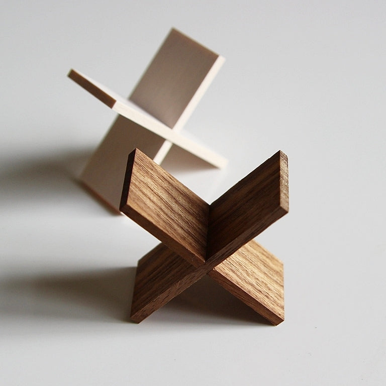Stand Brown - Sola Cube