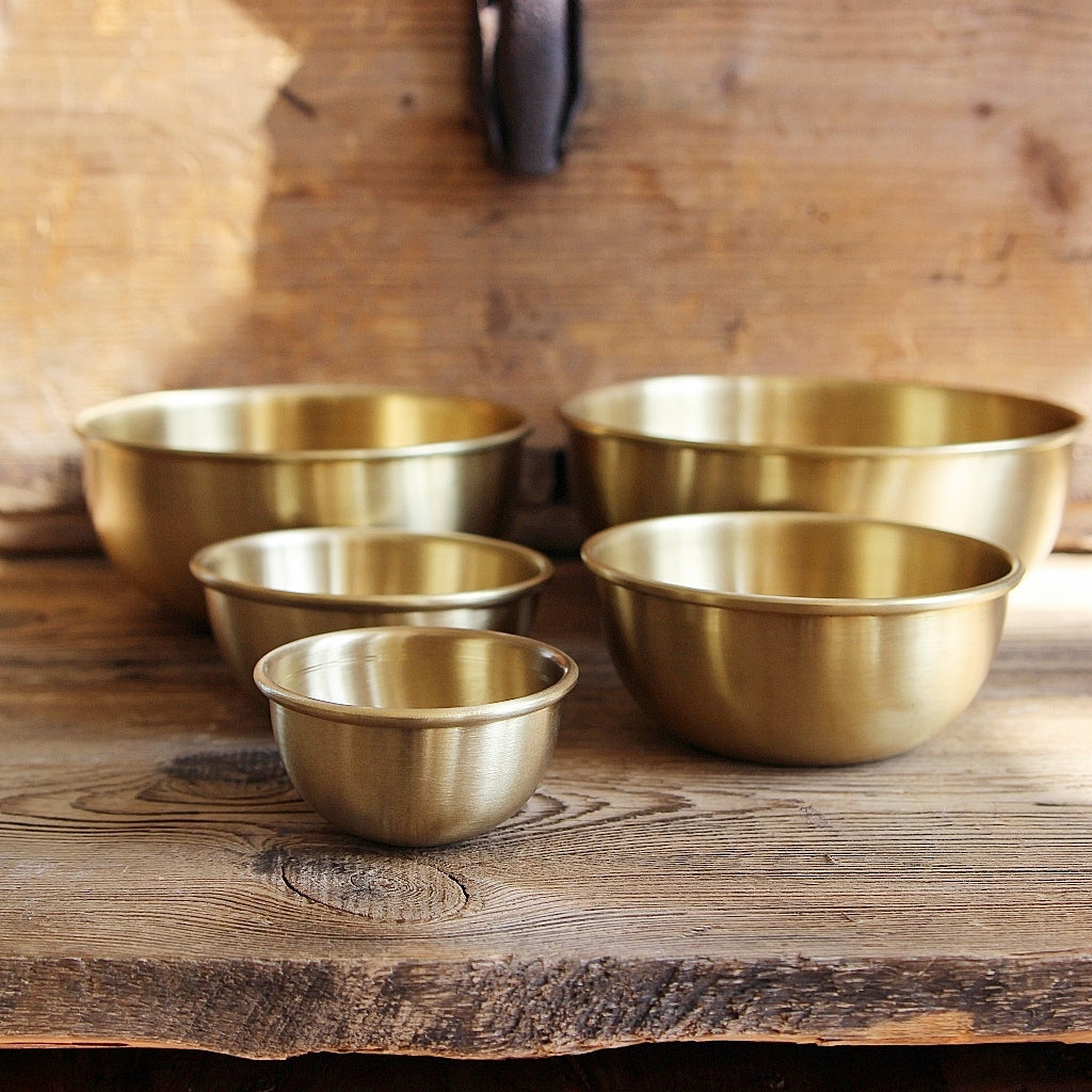 Round Brass Bowl XL/16